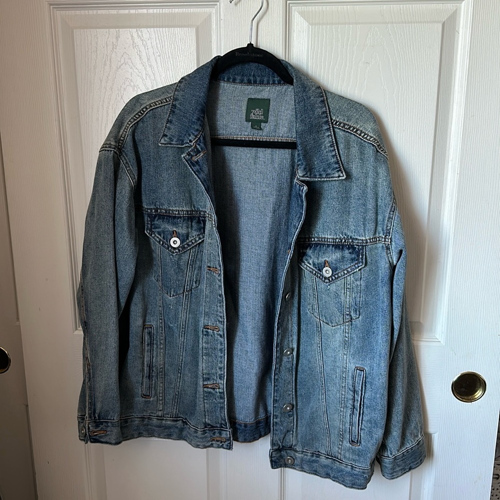 Oversized denim jacket 👖